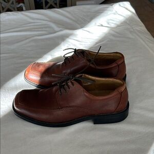 G.H. Bass & Co. Chestnut Leather Derbys